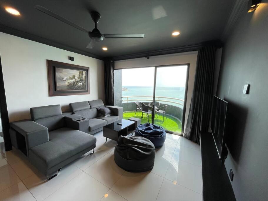 Apartamento The Arena Tanjung Tuan Port Dickson Exterior foto